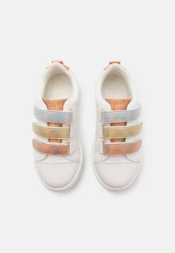 Friboo Sneakers Laag - White -Friboo 2da0caeb507d4414b4523dc4659b9a0f