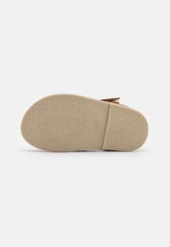 Friboo Disney Mickey And Friends Closed Sandals - Sandalen - Cognac 10 Friboo Disney Mickey And Friends Closed Sandals - Sandalen - Cognac -Friboo 7652afc364fd41a09e5966990151b4c5