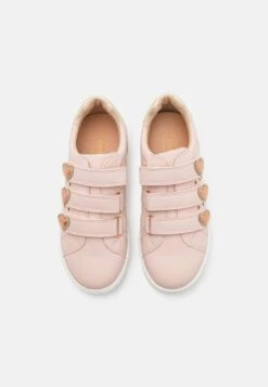 Friboo Sneakers Laag - Light Pink -Friboo c7c34496ca0f4fc8a35eeb990676daca